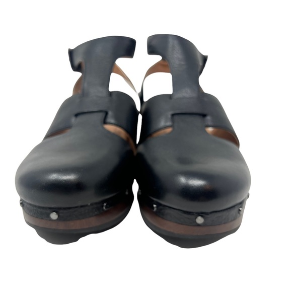 Vionic Platforms - Picture 9 of 11